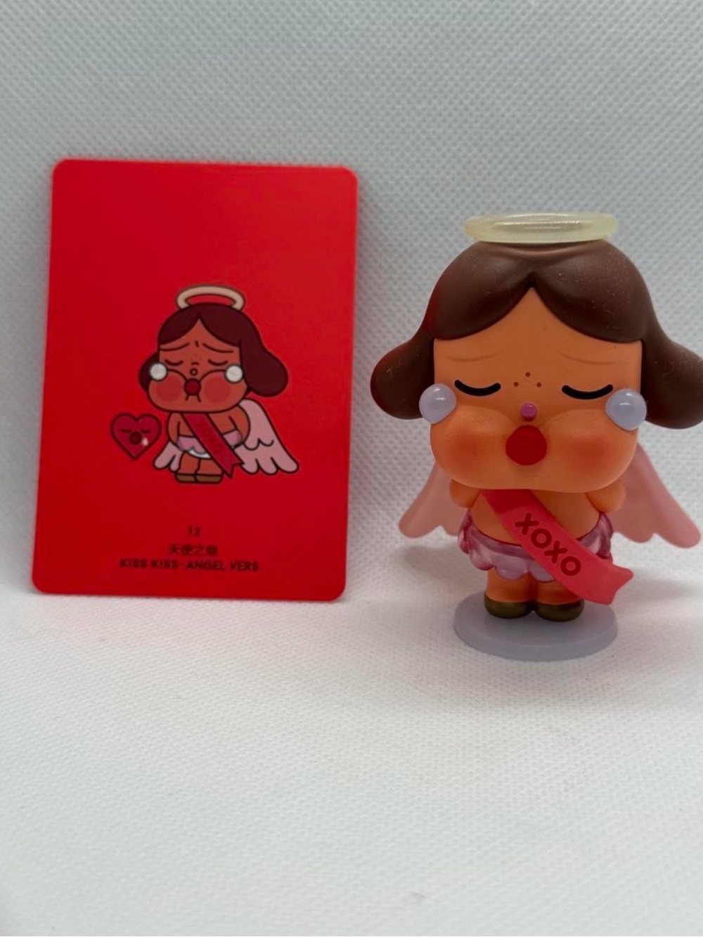 Pop Mart Crybaby Crying for love -KISS KISS-ANGEL VERS.